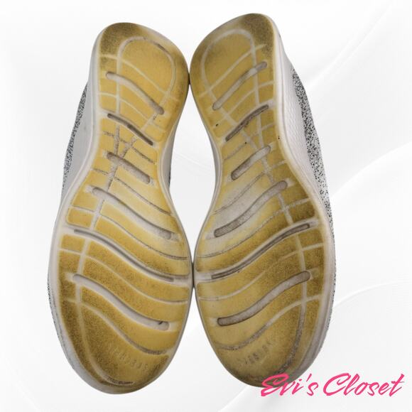 “Skechers Women’s Vapor Foam Lite Memory Foam Shoes Sz 9.5 Speckled Two-Tone” - Picture 4 of 8